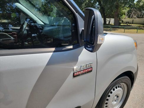 Used 2019 RAM ProMaster City Tradesman FWD image 11