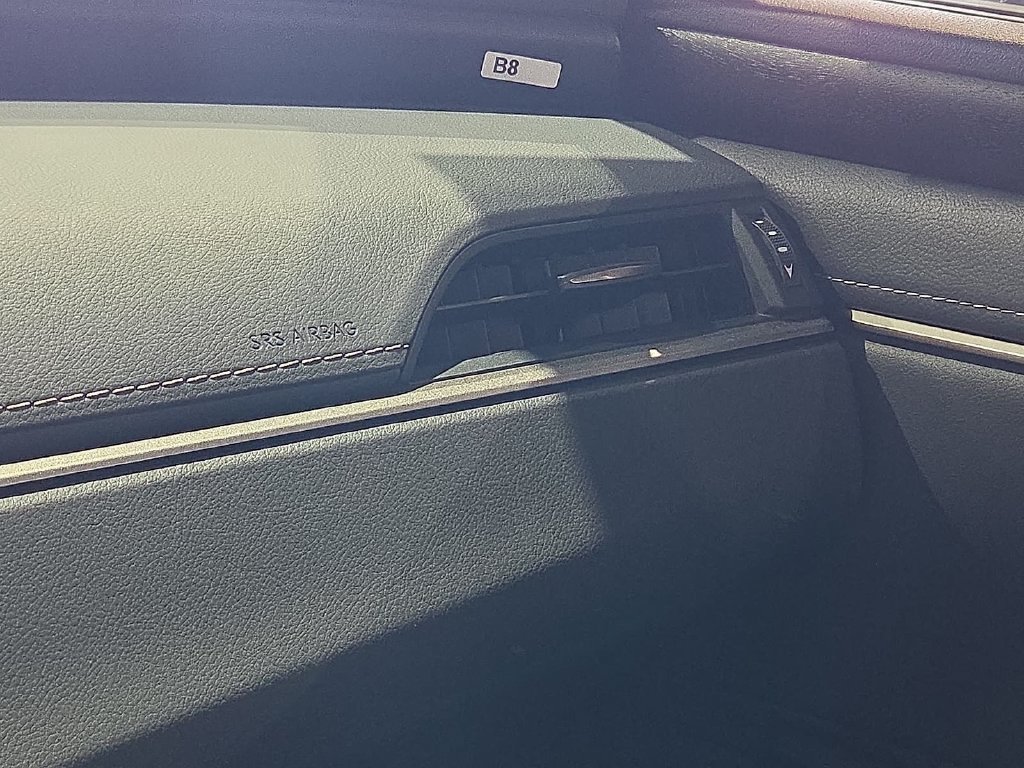 Used 2025 Lexus ES 350 w/ Premium Package FWD image 23