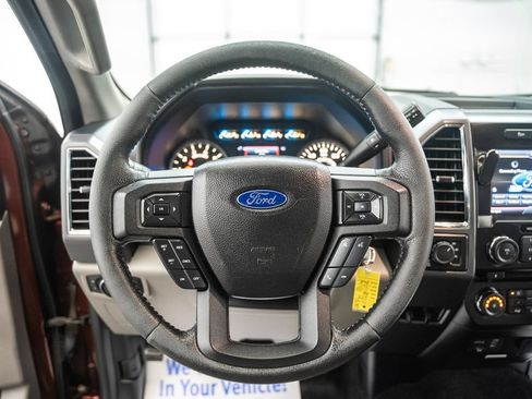 Used 2015 Ford F150 XLT w/ Equipment Group 302A Luxury AWD/4WD image 35