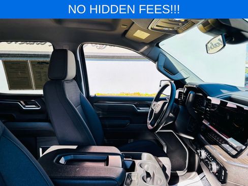 Used 2025 Chevrolet Silverado 1500 LT AWD/4WD image 20