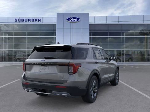 New 2026 Ford Explorer Active w/ Active Comfort Package image 8