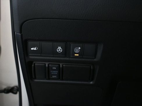 Used 2022 INFINITI QX80 Luxe w/ All-Season Package RWD image 9