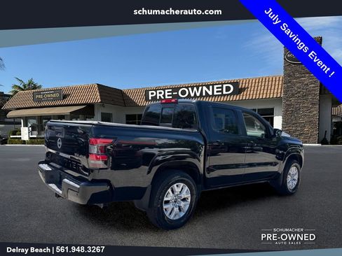 Used 2022 Nissan Frontier SV AWD/4WD image 7