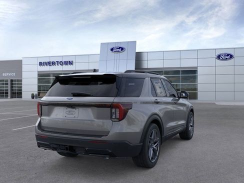 New 2025 Ford Explorer ST-Line w/ Premium Package image 39