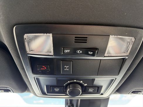 Used 2023 Toyota Tacoma TRD Off-Road AWD/4WD image 10
