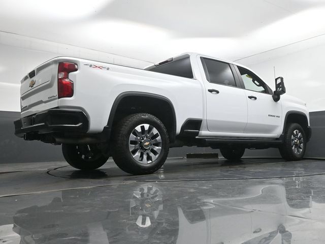 Used 2025 Chevrolet Silverado 2500 Custom w/ Custom Convenience Package AWD/4WD image 33