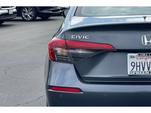 Used 2023 Honda Civic Touring image 14