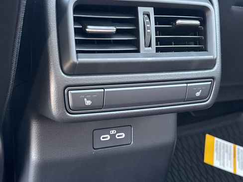 New 2026 MAZDA CX-50 Meridian Edition w/ Weather Package image 18