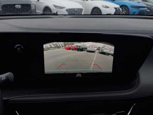 Used 2025 Buick Encore GX Preferred image 24