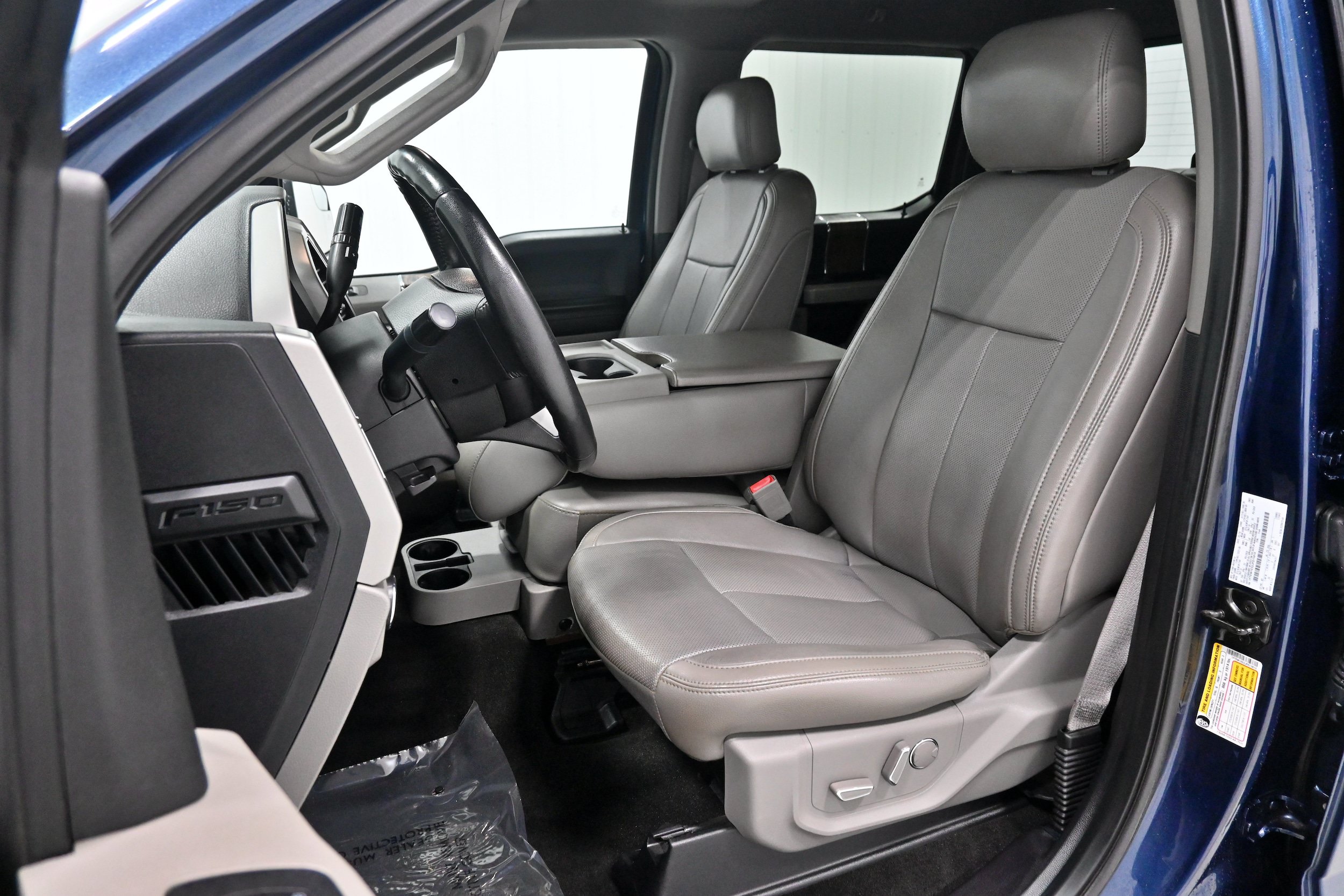 Used 2018 Ford F150 Lariat AWD/4WD image 6