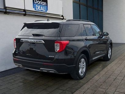 Certified 2023 Ford Explorer XLT w/ Equipment Group 202A