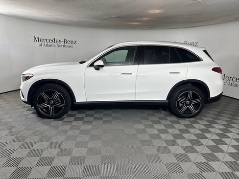 Certified 2026 Mercedes-Benz GLC 300 image 4