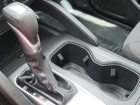 Used 2022 Nissan Frontier S w/ Technology Package image 15