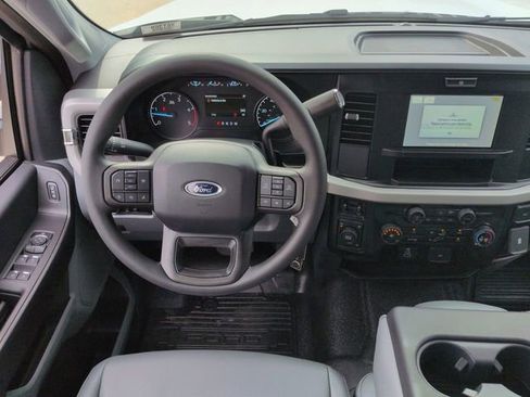 New 2026 Ford F550 4x4 Supercab Super Duty image 15