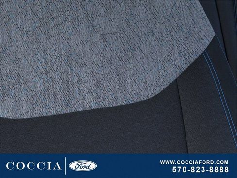 New 2025 Ford Maverick XLT w/ Equipment Group 301A image 17