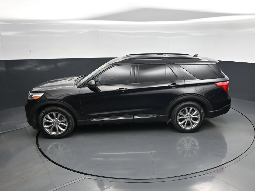 Used 2020 Ford Explorer XLT w/ Equipment Group 202A RWD image 42