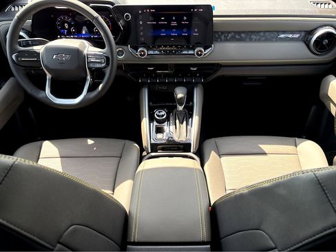 Used 2026 Chevrolet Colorado ZR2 image 4