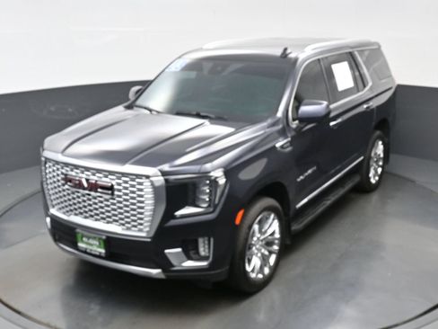 Used 2023 GMC Yukon SLT AWD/4WD image 38
