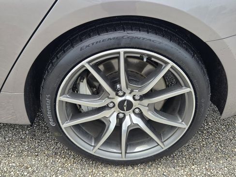 Used 2025 Genesis G70 2.5T RWD image 29