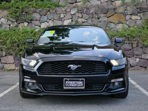 Used 2017 Ford Mustang Coupe RWD image 2