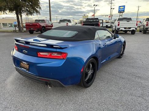 Used 2017 Chevrolet Camaro LT image 7