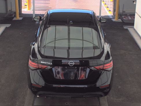 Used 2025 Nissan Sentra SV FWD image 7