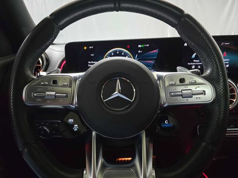 Used 2022 Mercedes-Benz GLB 35 AMG 4MATIC image 26