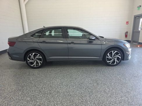 New 2026 Volkswagen Jetta SEL FWD image 6