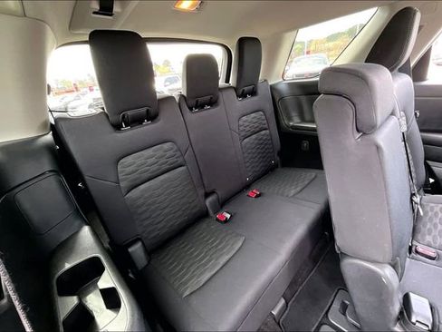 Certified 2025 Nissan Pathfinder S AWD/4WD image 31