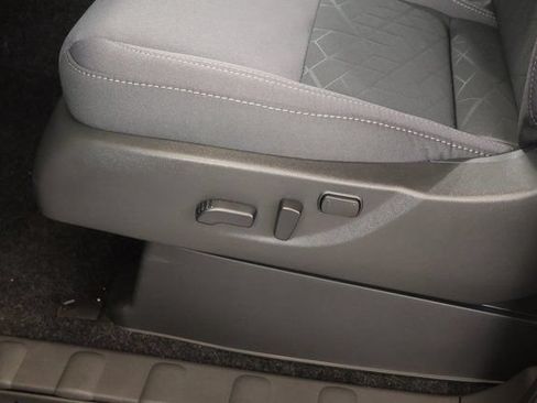 New 2026 Nissan Frontier SV w/ SV Convenience Package AWD/4WD image 12