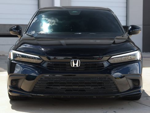 Used 2023 Honda Civic Sport image 21