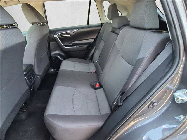 Used 2024 Toyota RAV4 XLE FWD image 18