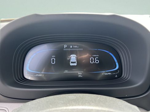 New 2026 Hyundai Venue SEL FWD image 35