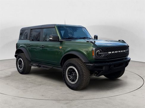 Certified 2023 Ford Bronco Badlands image 7