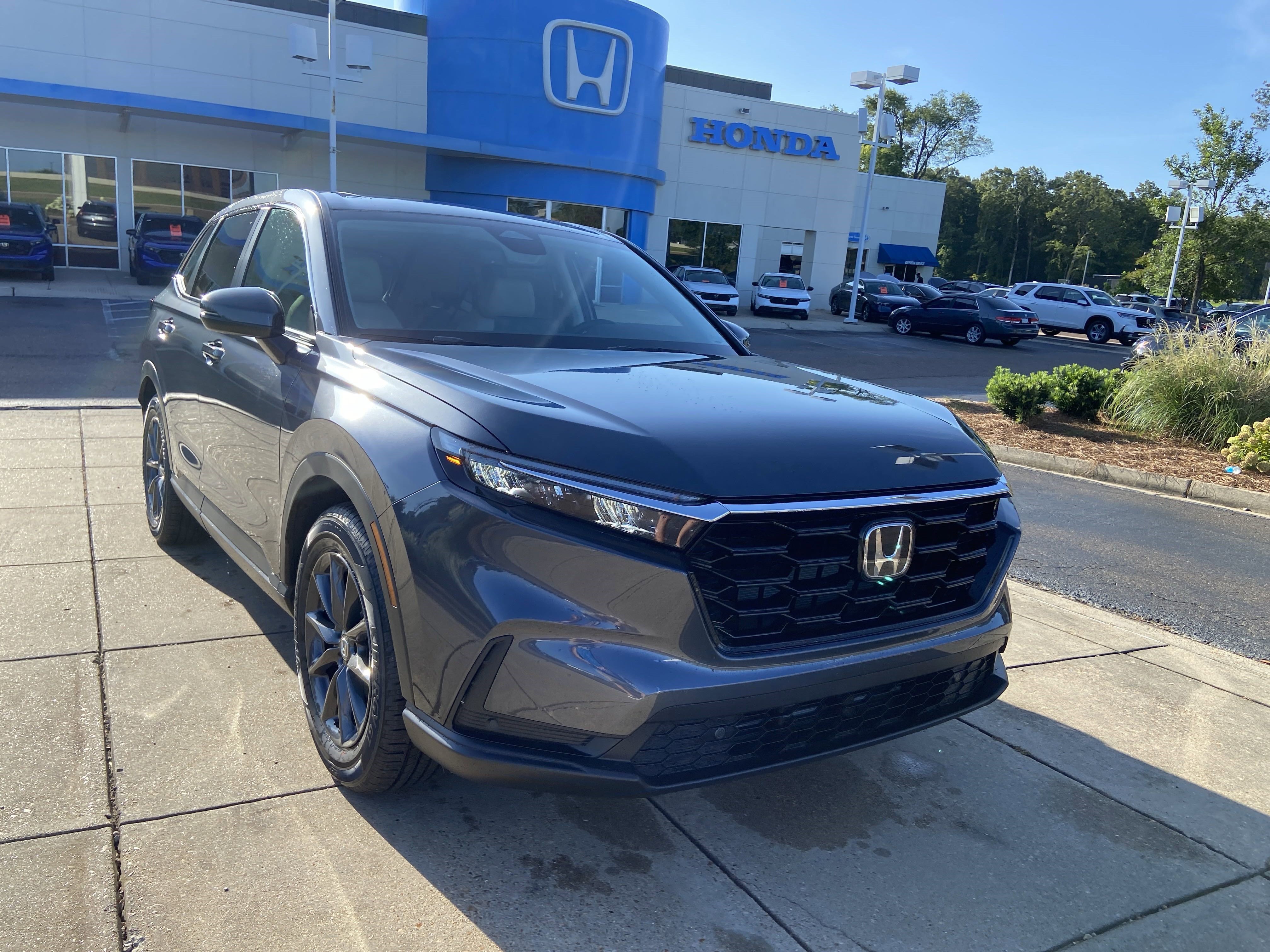 New 2027 Honda CR-V EX-L image 2