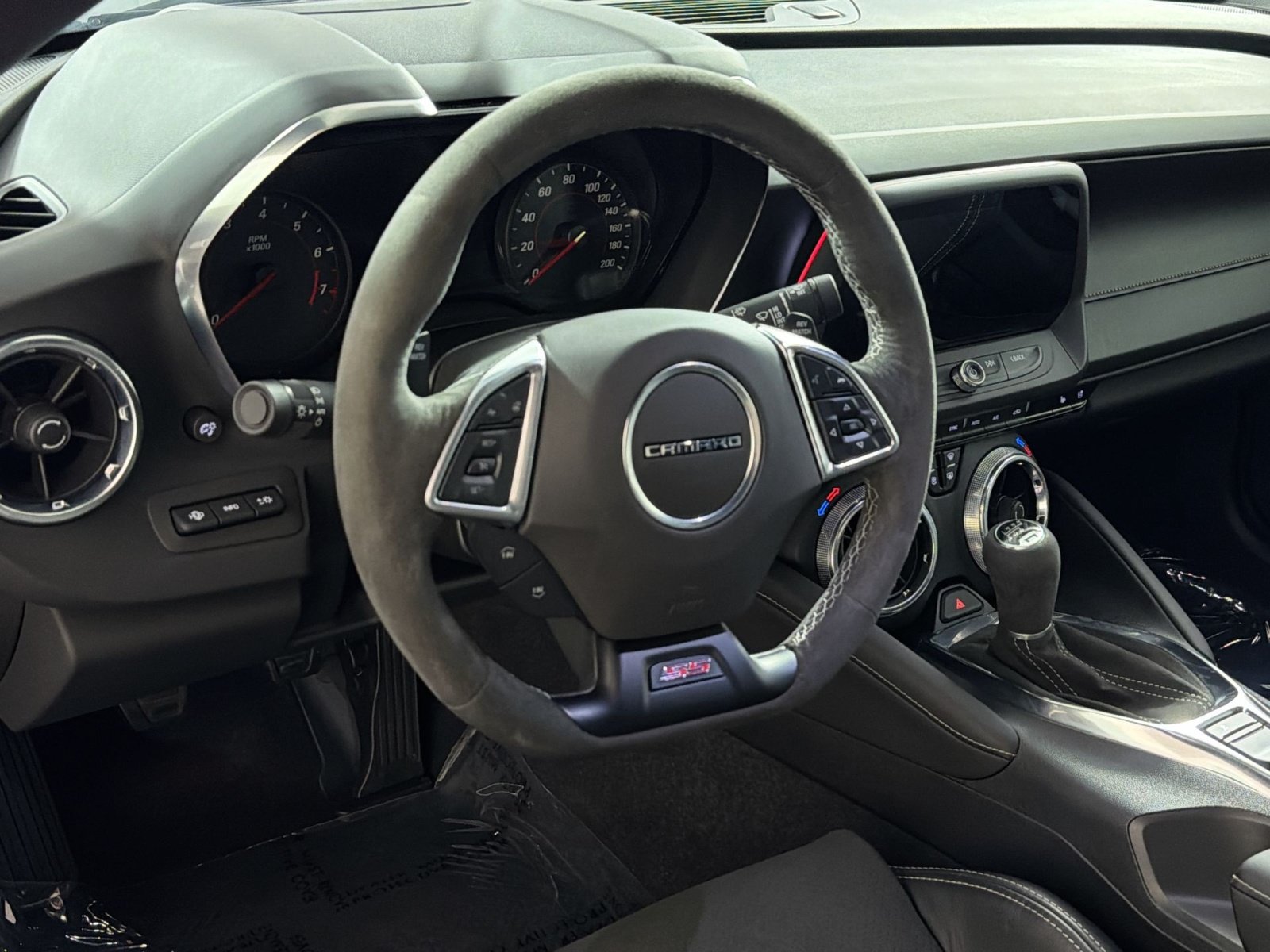 Used 2021 Chevrolet Camaro SS RWD image 16