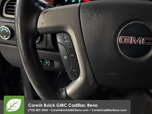 Used 2011 GMC Sierra 1500 SLT w/ SLT Convenience Package AWD/4WD image 24