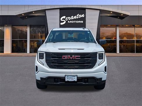 New 2025 GMC Sierra 1500 Pro w/ Graphite Edition image 8