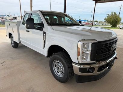 New 2026 Ford F250 XL w/ XL Chrome Package