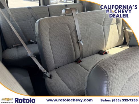 Used 2024 Chevrolet Express 3500 LT w/ LT Preferred Equipment Group RWD image 13