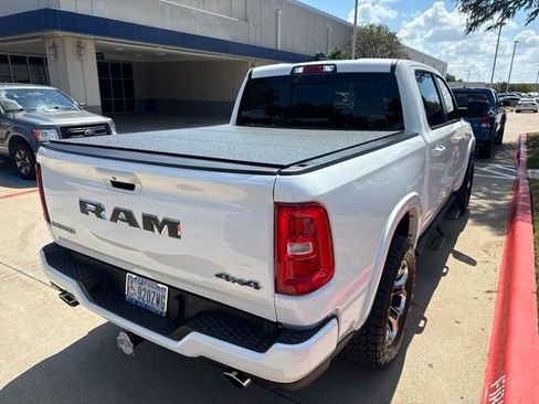 Used 2025 RAM 1500 Laramie w/ Sport Appearance Package AWD/4WD image 9