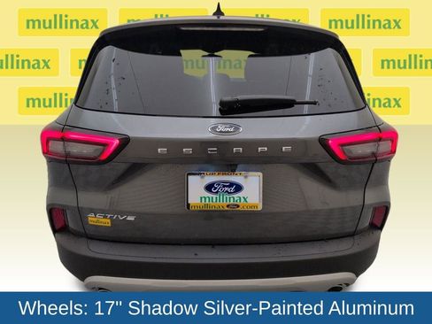 Used 2025 Ford Escape Active image 29