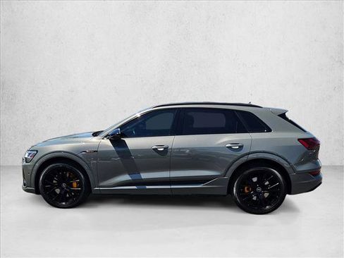 Used 2023 Audi e-tron Chronos w/ Chronos Package AWD/4WD image 9