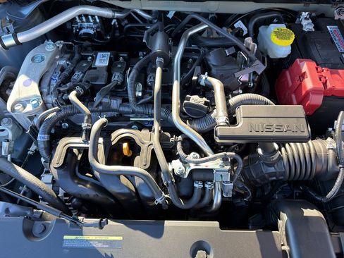 New 2025 Nissan Sentra SR image 11