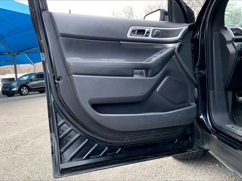 Used 2014 Ford Explorer Sport w/ Equipment Group 401A image 22