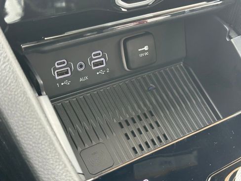 New 2026 Jeep Grand Cherokee L Limited AWD/4WD image 18