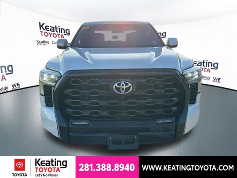 Used 2025 Toyota Tundra Platinum AWD/4WD image 2