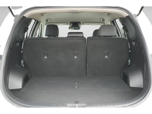 Certified 2021 Hyundai Santa Fe SEL AWD/4WD image 11