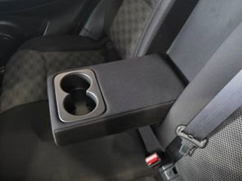 Used 2019 Nissan Rogue Sport SV w/ Technology Package image 29