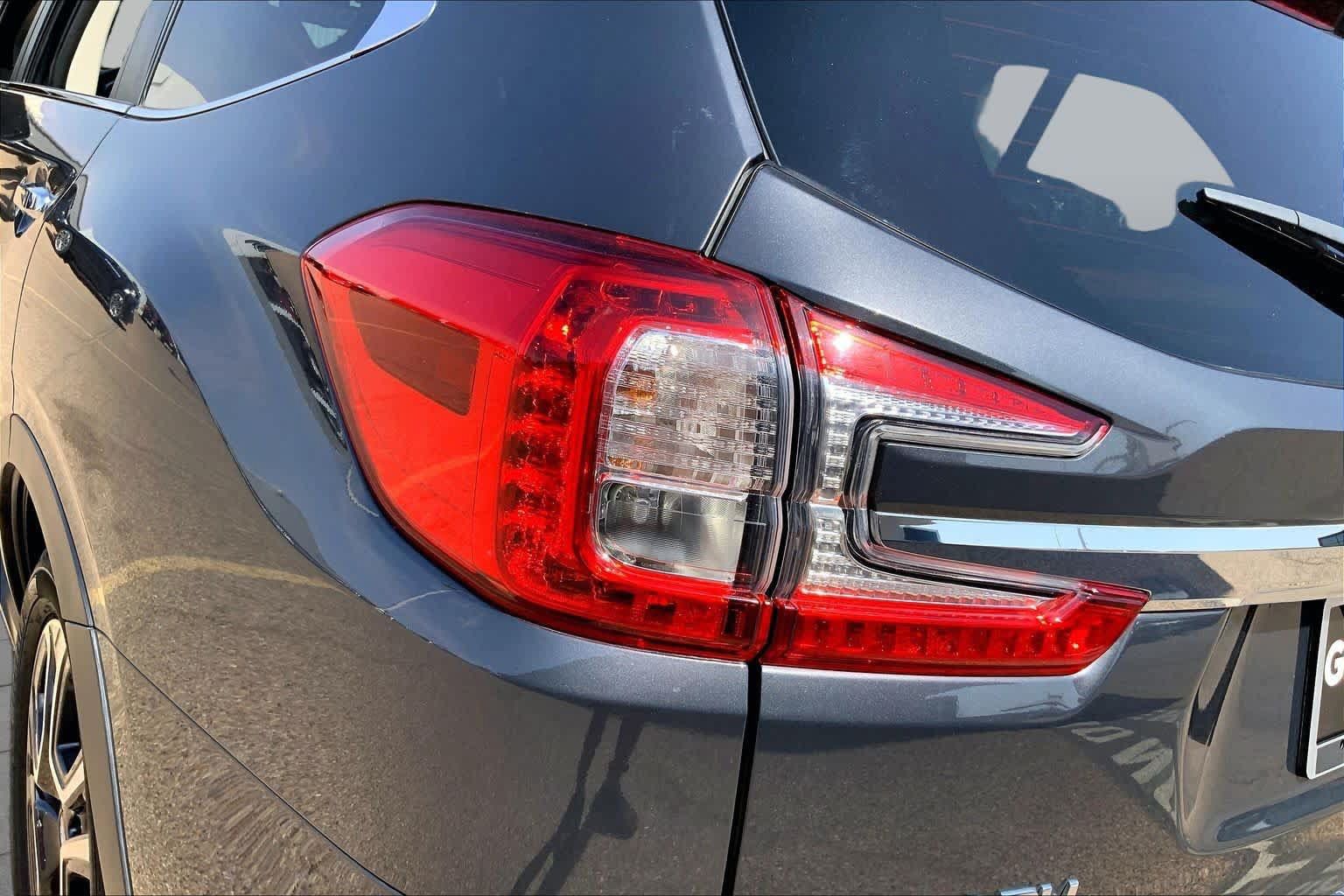 Used 2023 Subaru Ascent Touring AWD/4WD image 29